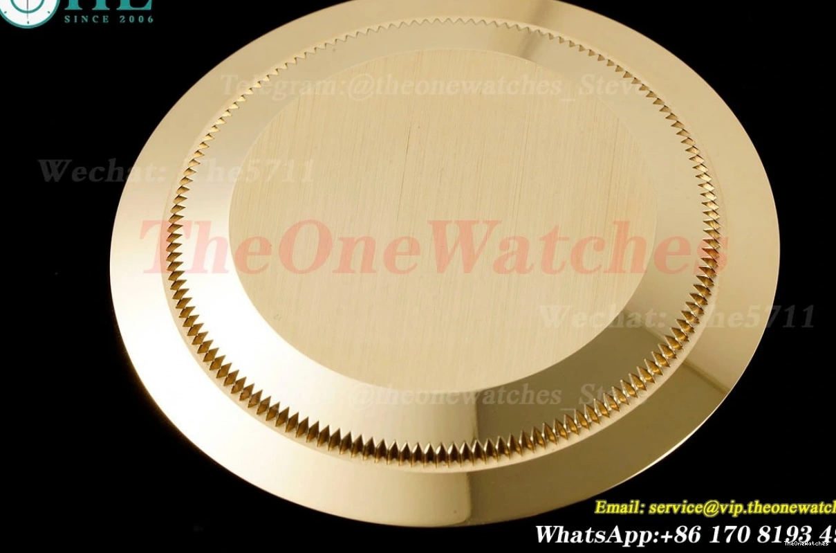 Textured DayDate Dial YG EWF YG 40mm A2836 Silver 0327